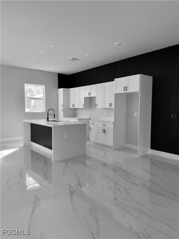 748 Chestnut Street E