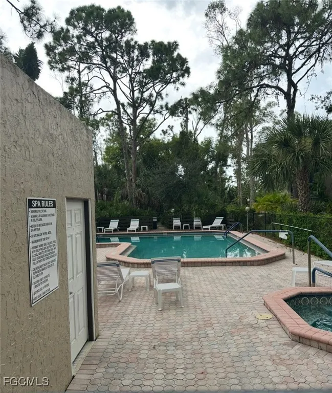 Fort Myers, Florida 33907, United States, 2 Bedrooms Bedrooms, ,2 BathroomsBathrooms,Residential,Active,206465