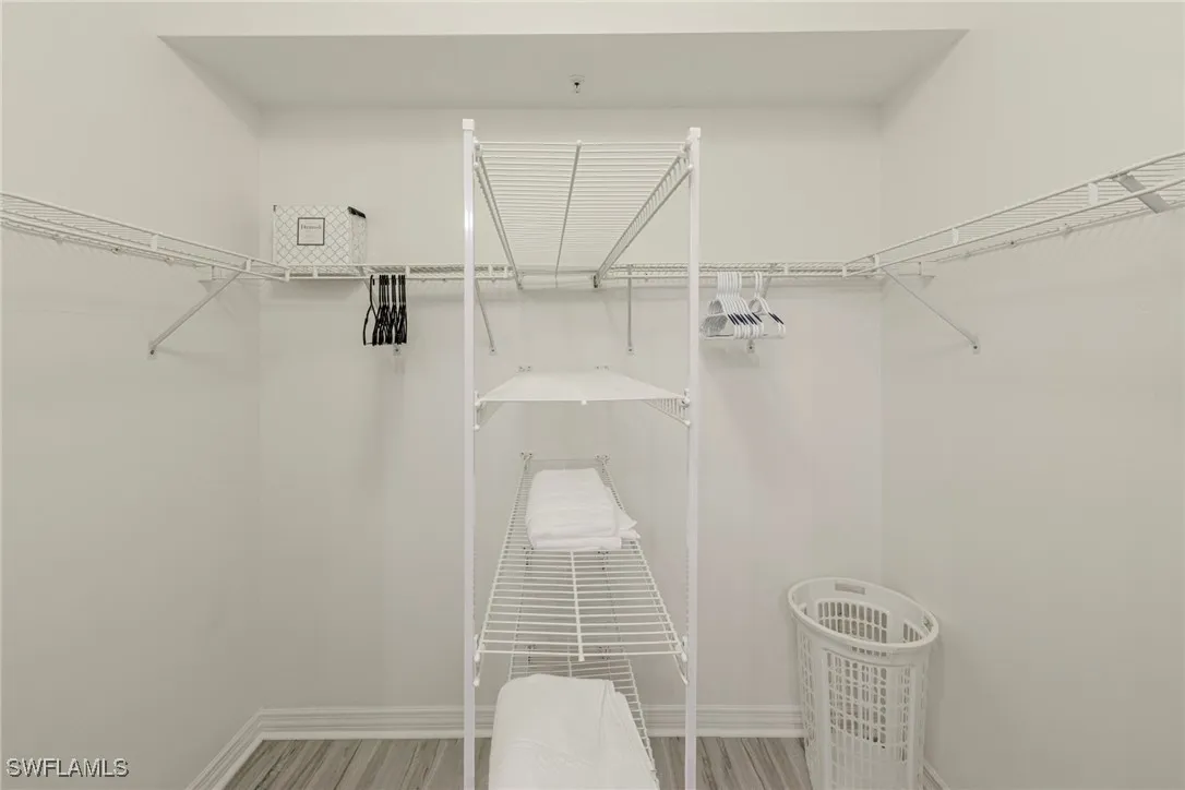 Naples, Florida 34102, United States, 2 Bedrooms Bedrooms, ,2 BathroomsBathrooms,Residential,Active,138535