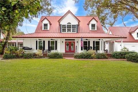 1444 Winchester Avenue E Labelle FL 33935