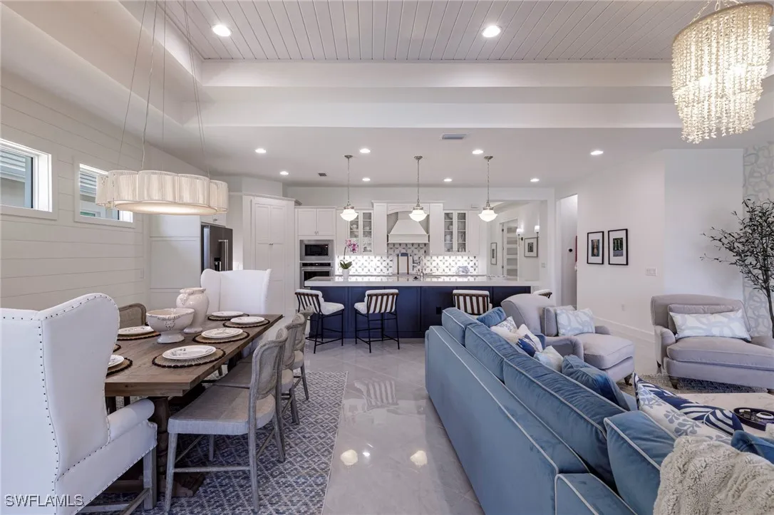 Naples, Florida 34112, United States, 4 Bedrooms Bedrooms, ,4 BathroomsBathrooms,Residential,Active,138572