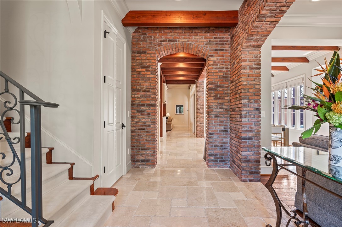 1419 Hemingway Place
