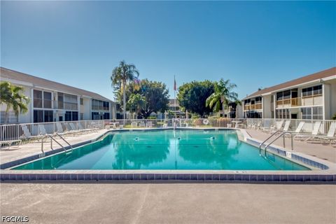 Tiny photo for 4202 SE 4th Place #3, Cape Coral, FL 33904 (MLS # 2026019039)