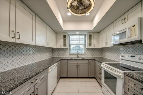 Tiny photo for 4202 SE 4th Place #3, Cape Coral, FL 33904 (MLS # 2026019039)