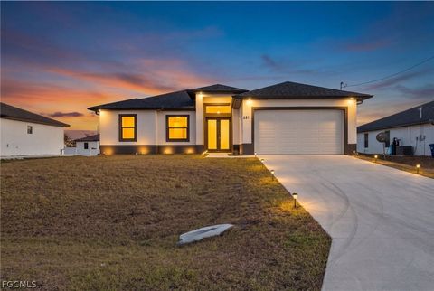 2511 12th Street SW Lehigh Acres FL 33976