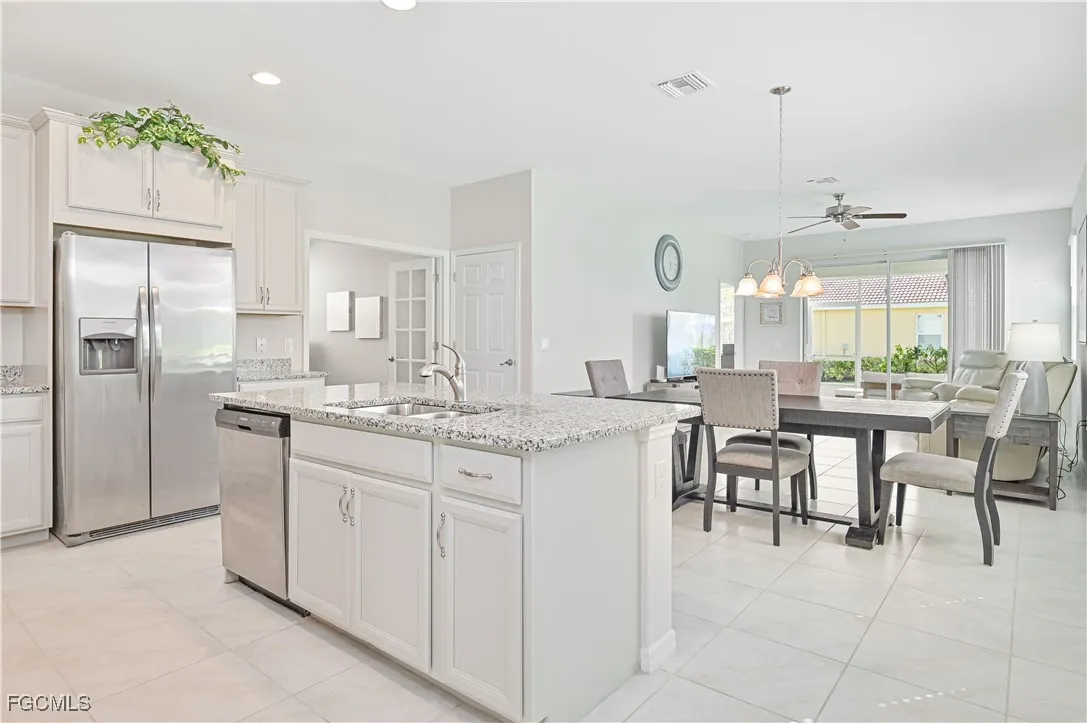 Alva, Florida 33920, United States, 2 Bedrooms Bedrooms, ,2 BathroomsBathrooms,Residential,Active,219024