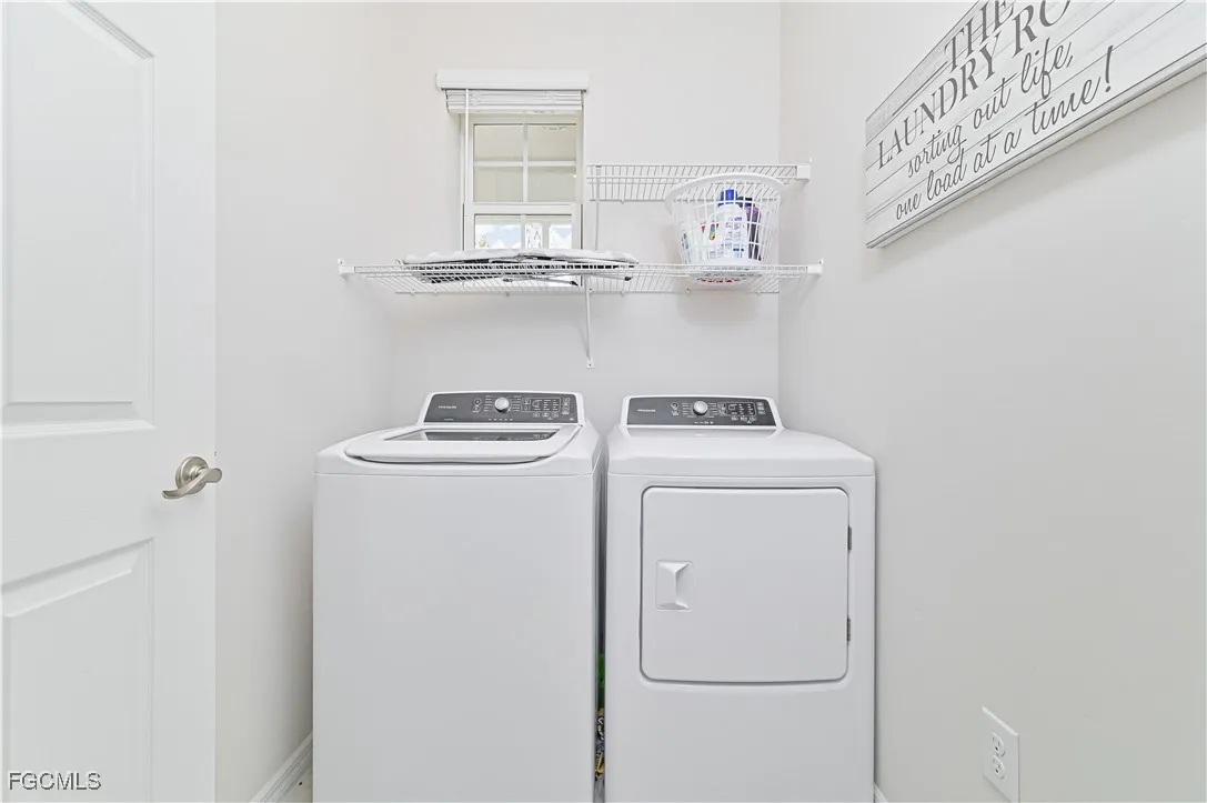 Alva, Florida 33920, United States, 2 Bedrooms Bedrooms, ,2 BathroomsBathrooms,Residential,Active,219024