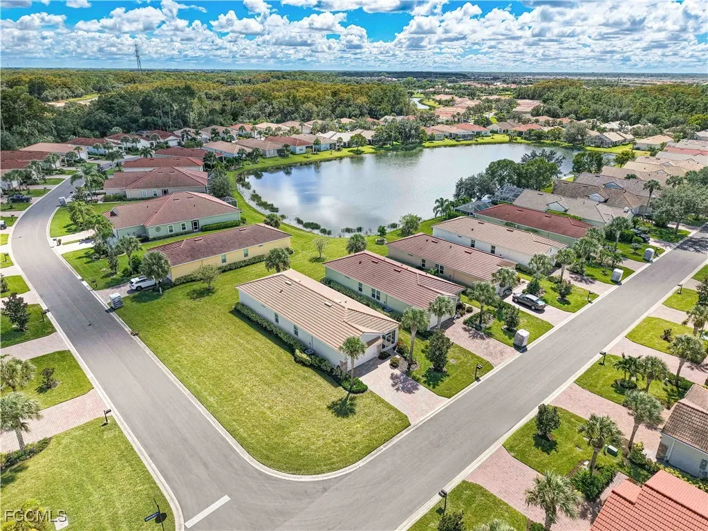 Alva, Florida 33920, United States, 2 Bedrooms Bedrooms, ,2 BathroomsBathrooms,Residential,Active,219024