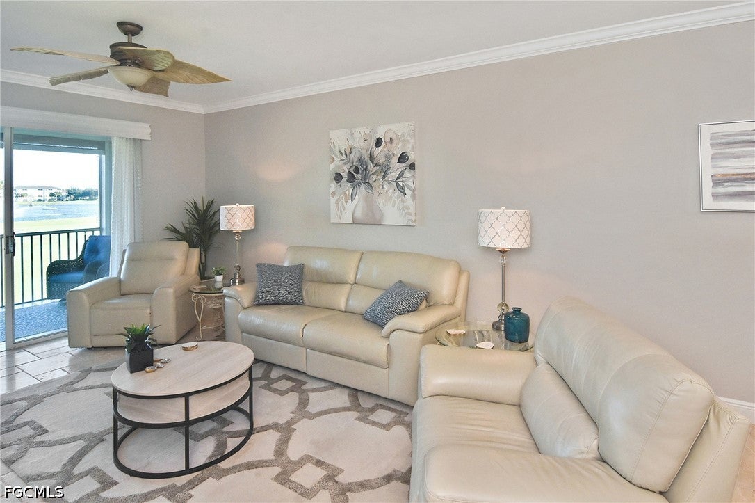 10450 Washingtonia Palm Way 1425