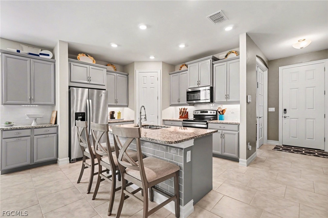 3979 Crosswater Drive