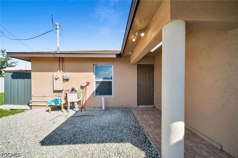 Tiny photo for 15 WILLOW Street, Lehigh Acres, FL 33936 (MLS # 2026020140)