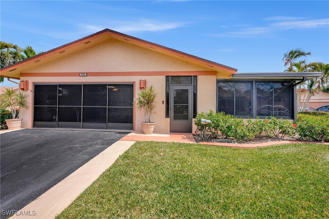 6460 Royal Woods Drive
