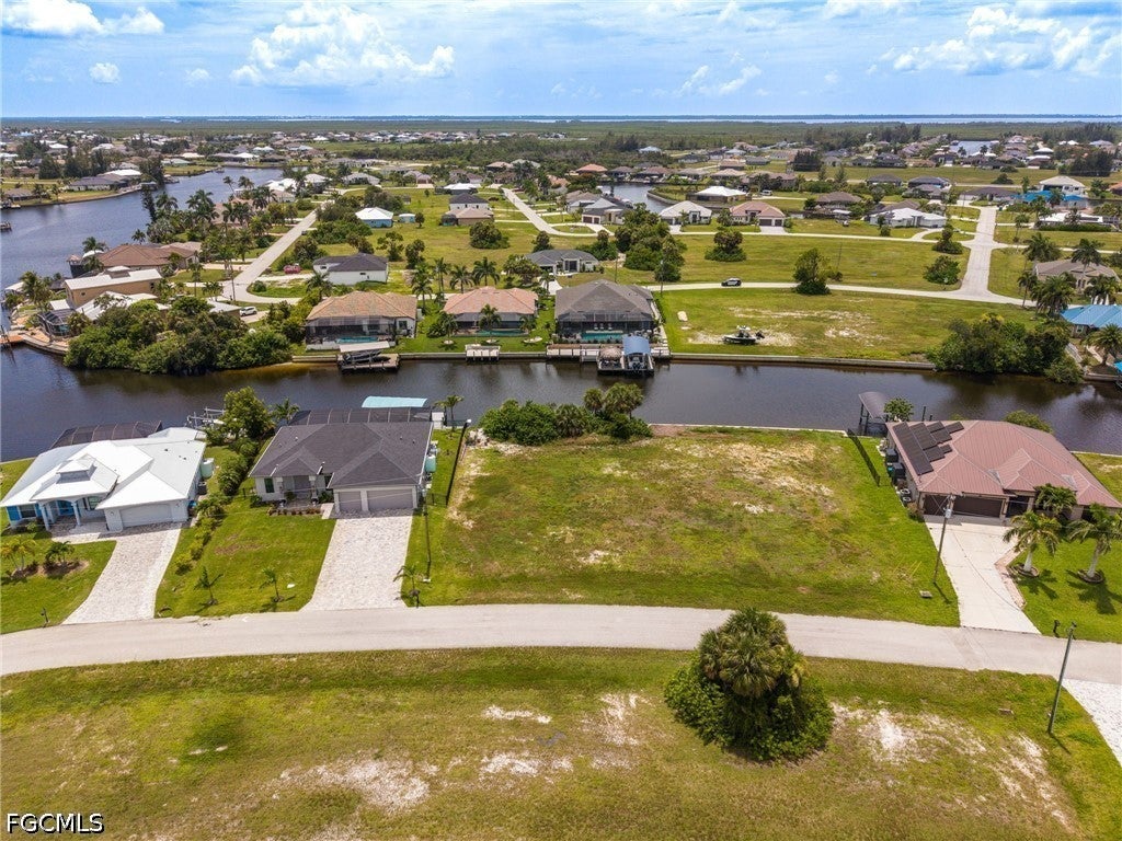 2210 NW 37th Place