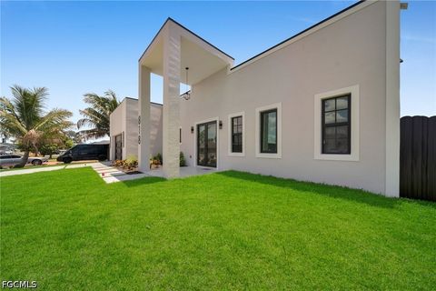 Tiny photo for 818 NE 10th Street, Cape Coral, FL 33909 (MLS # 2026020404)