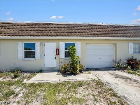Tiny photo for 6617 Warwick Circle, Fort Myers, FL 33919 (MLS # 2026022961)