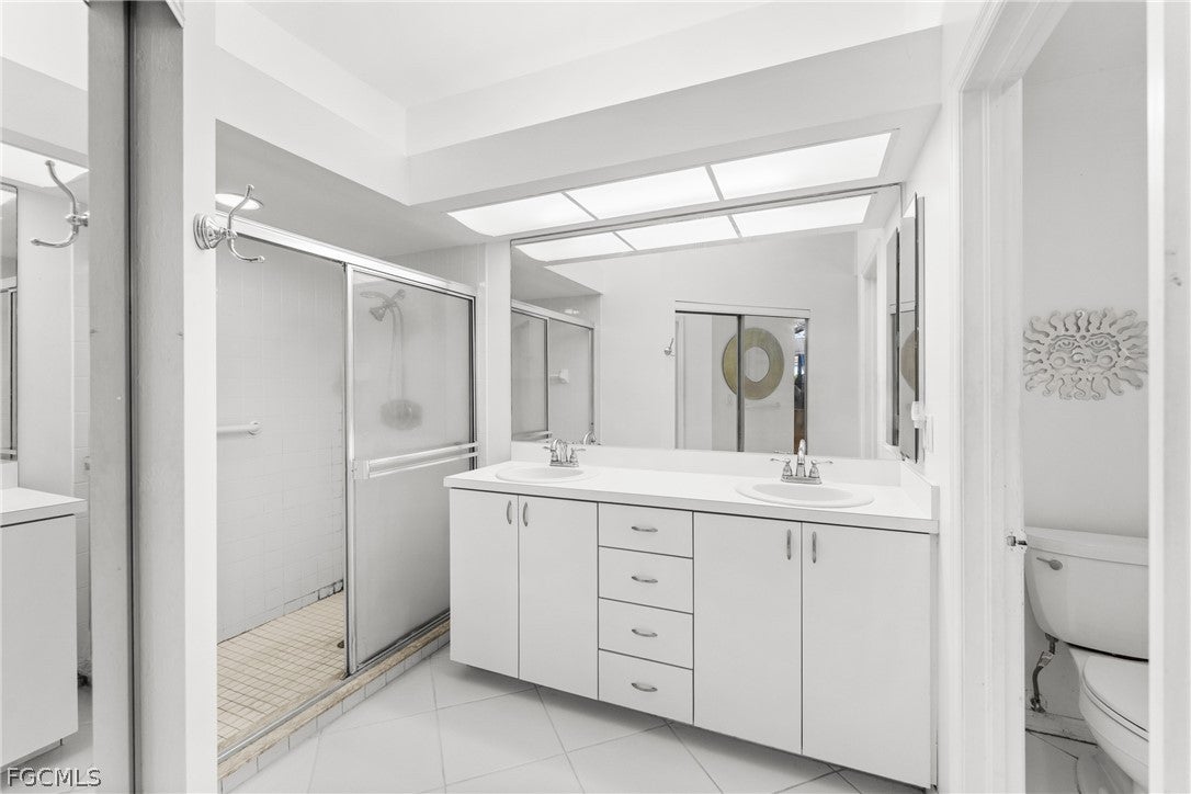 12739 Devonshire Lakes Circle