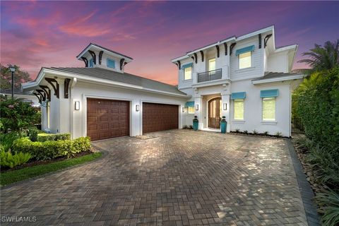 6892 Leeward Way Naples FL 34109