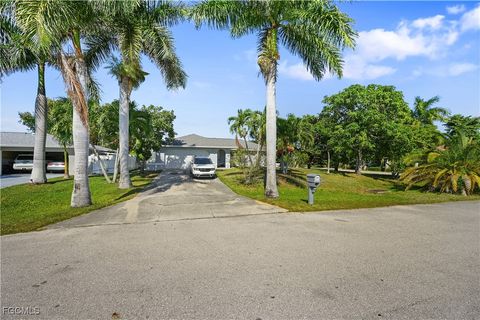 1721 SE 21st Terrace Cape Coral FL 33990
