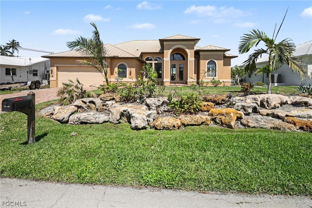 3656 Emerald Avenue