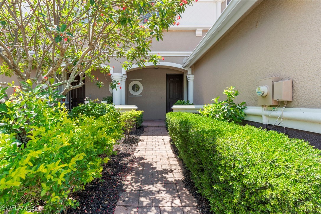 9638 Roundstone Circle