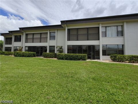 Tiny photo for 5830 Trailwinds Drive #814, Fort Myers, FL 33907 (MLS # 2026018663)