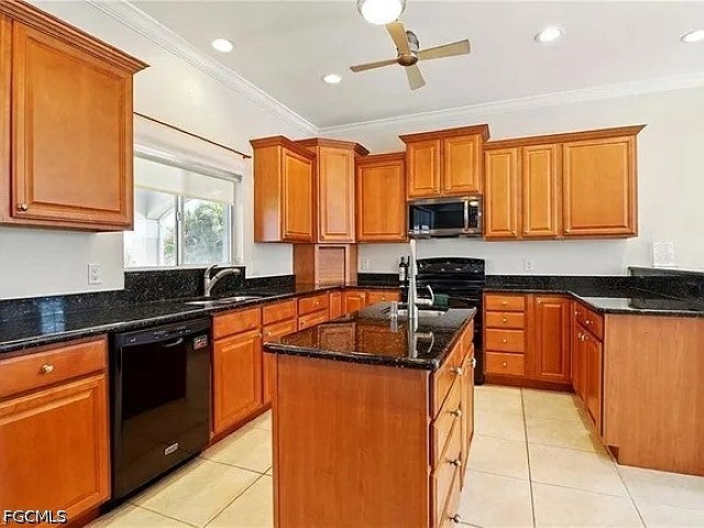 1931 SW 17th Place