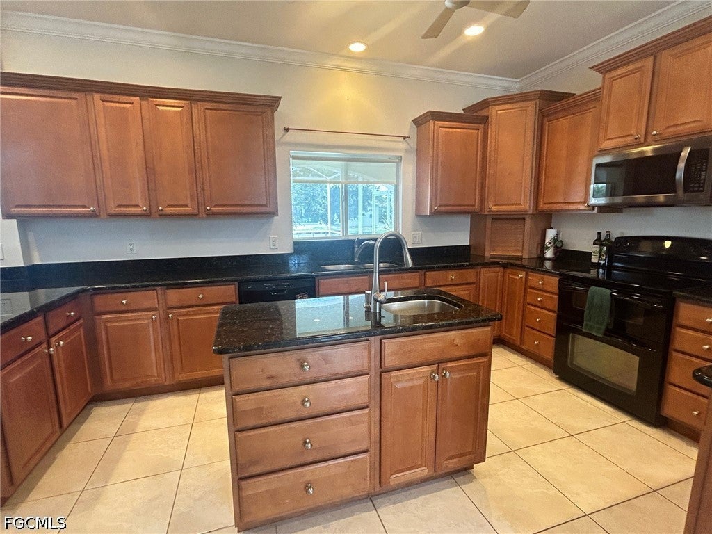 1931 SW 17th Place
