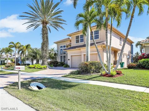 A home in MARCO ISLAND