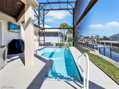 A home in MARCO ISLAND