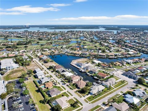 A home in MARCO ISLAND