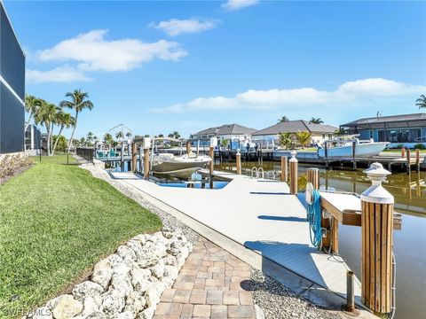 A home in MARCO ISLAND