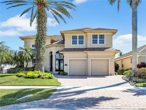 A home in MARCO ISLAND