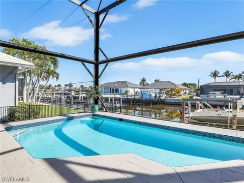 A home in MARCO ISLAND