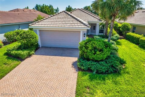 10053 Oakhurst Way Fort Myers FL 33913