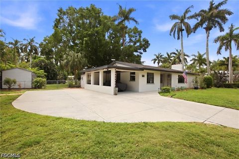 Tiny photo for 2706 Rhode Island Avenue, Fort Myers, FL 33916 (MLS # 2026017724)