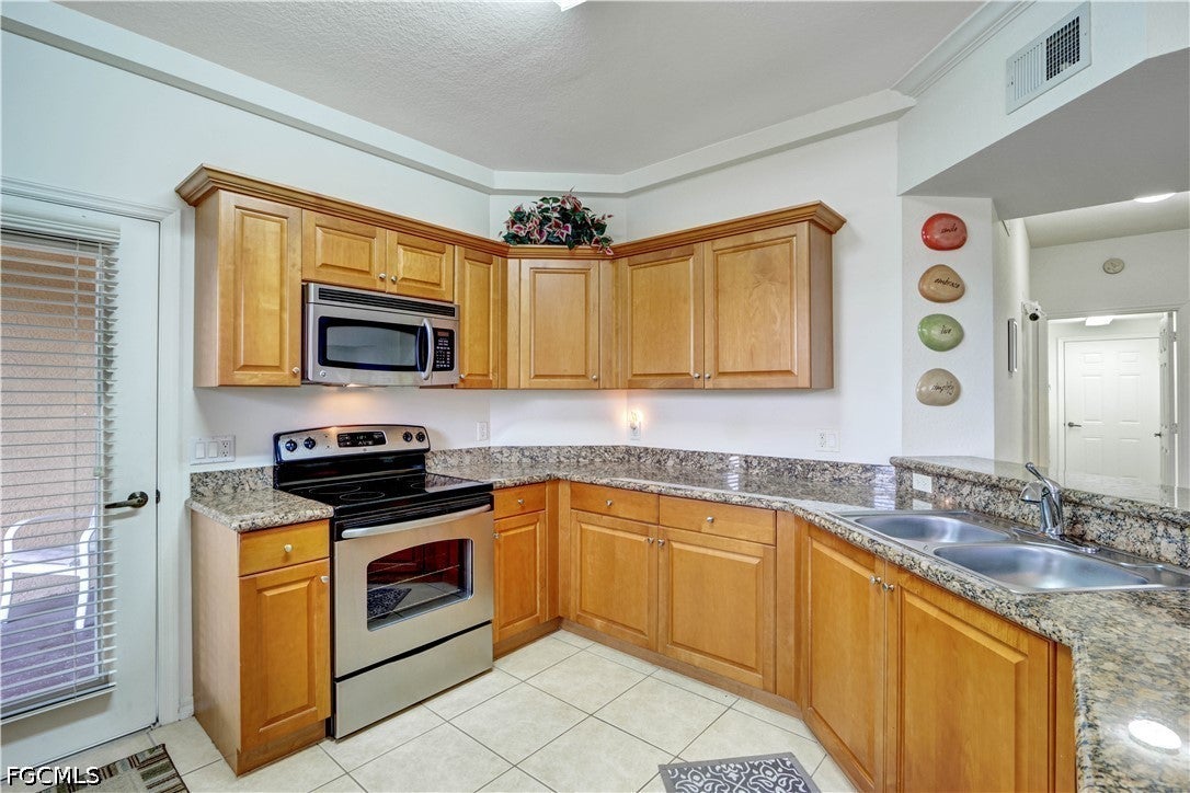 1800 Concordia Lake Circle 2303
