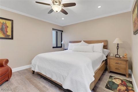 Tiny photo for Fort Myers, FL 33919 (MLS # 2025000965)