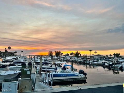 Tiny photo for Fort Myers, FL 33919 (MLS # 2025000965)