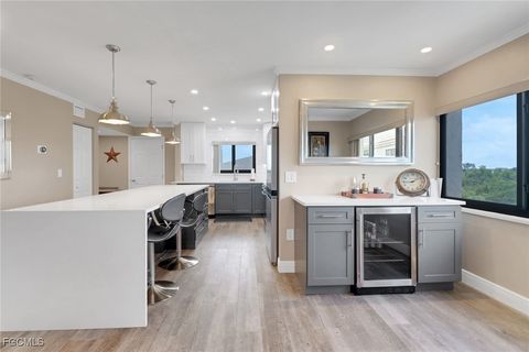 Tiny photo for Fort Myers, FL 33919 (MLS # 2025000965)