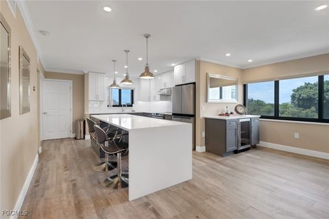 Tiny photo for Fort Myers, FL 33919 (MLS # 2025000965)