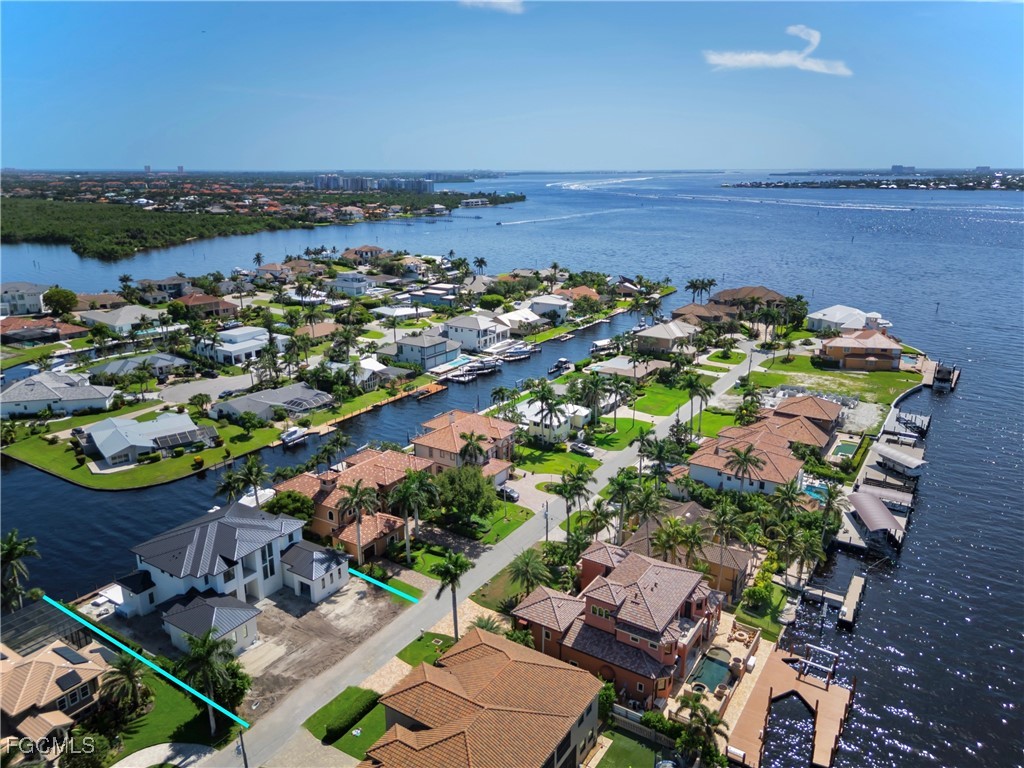 846 Cypress Lake Circle