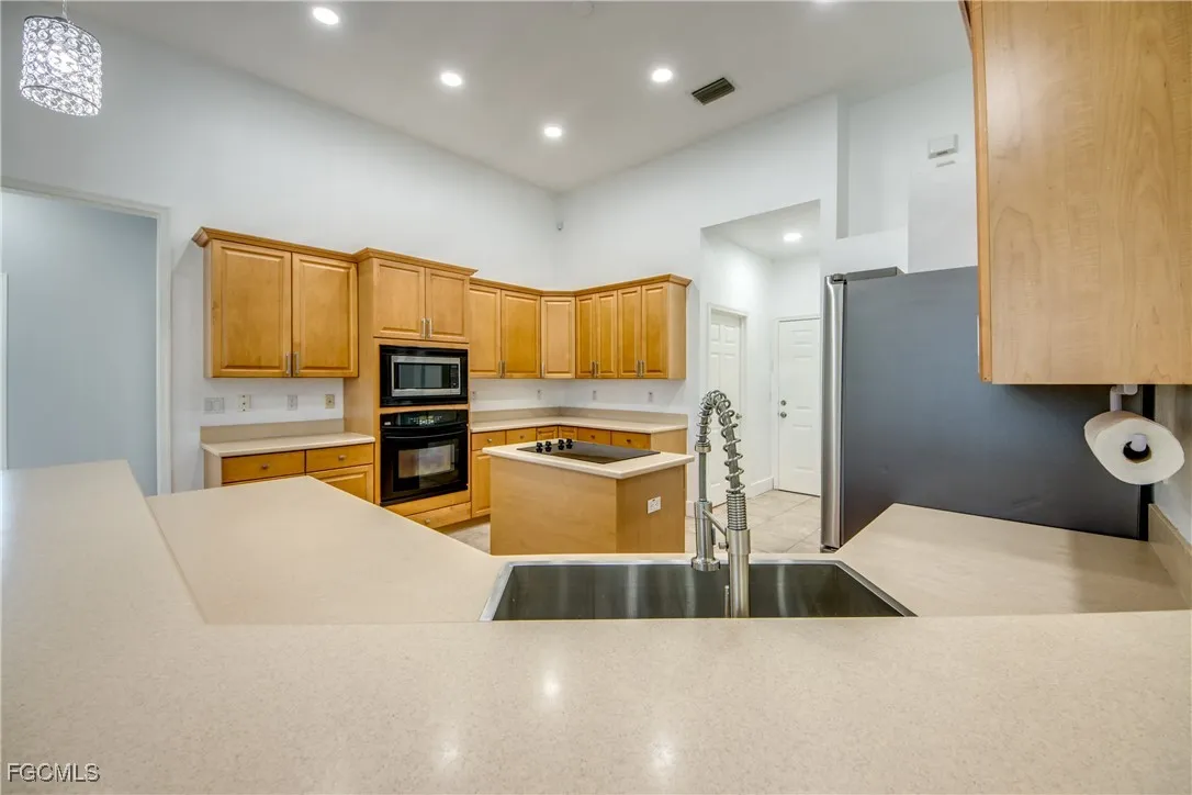 Cape Coral, Florida, 33914, United States, 4 Bedrooms Bedrooms, ,4 BathroomsBathrooms,Residential,Active,2006554