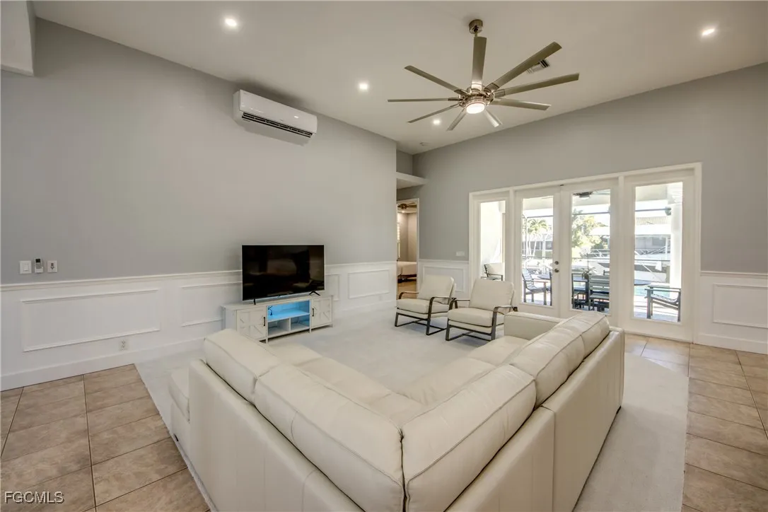 Cape Coral, Florida, 33914, United States, 4 Bedrooms Bedrooms, ,4 BathroomsBathrooms,Residential,Active,2006554