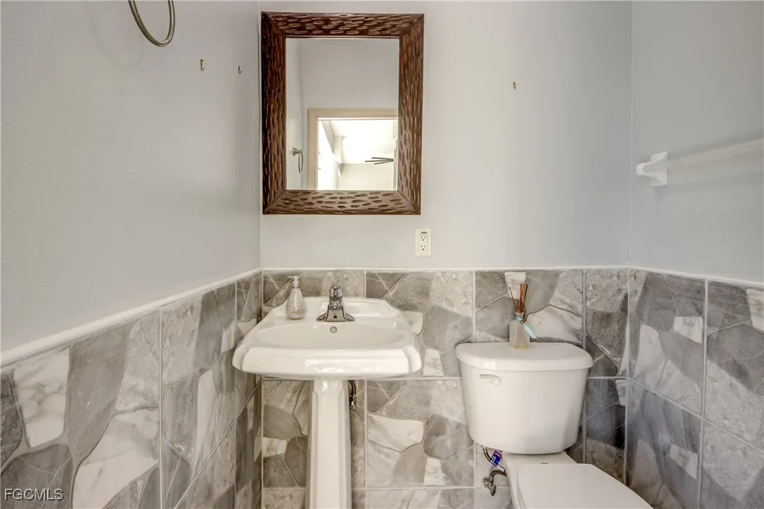 Cape Coral, Florida, 33914, United States, 4 Bedrooms Bedrooms, ,4 BathroomsBathrooms,Residential,Active,2006554