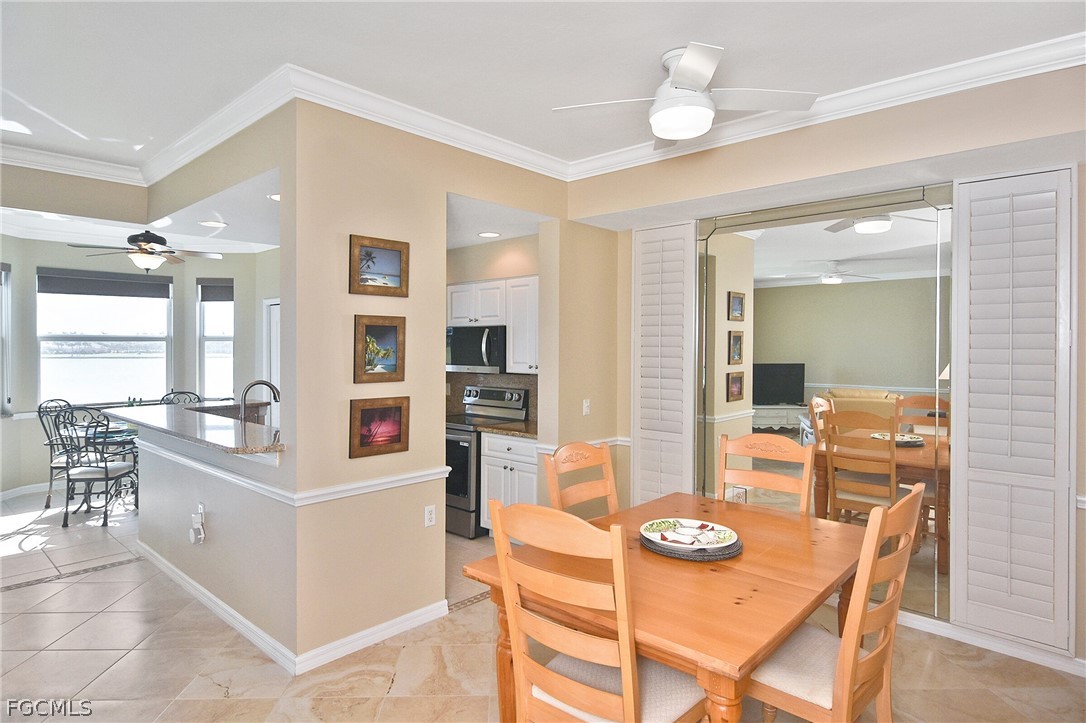 10361 Butterfly Palm Drive 723