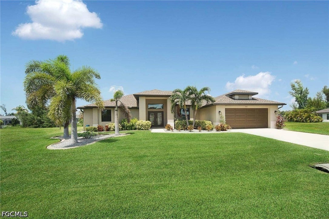 2712 SW 4th Place