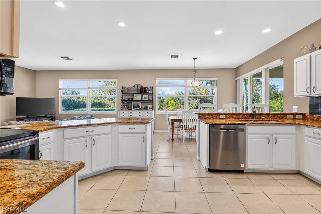 9261 Pittsburgh Boulevard