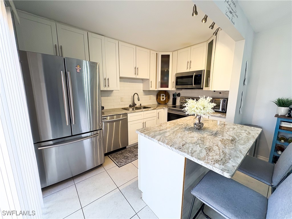 1667 Park Meadows Drive 2