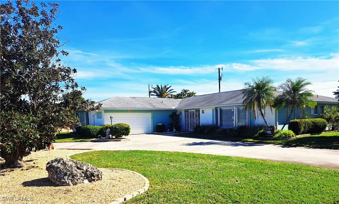 North Fort Myers, Florida 33903, United States, 3 Bedrooms Bedrooms, ,2 BathroomsBathrooms,Residential,Active,22515
