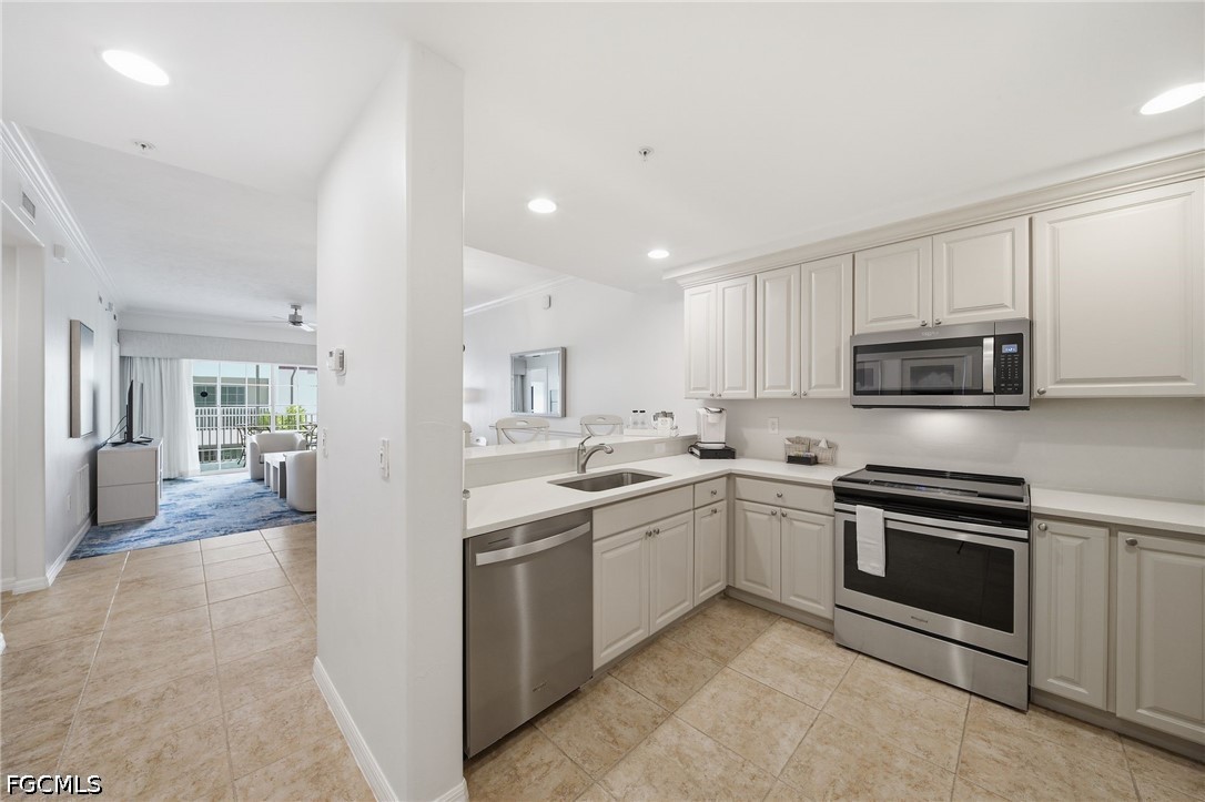 221 9th Street S 206